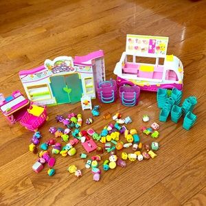 Huge set of Shopkins!